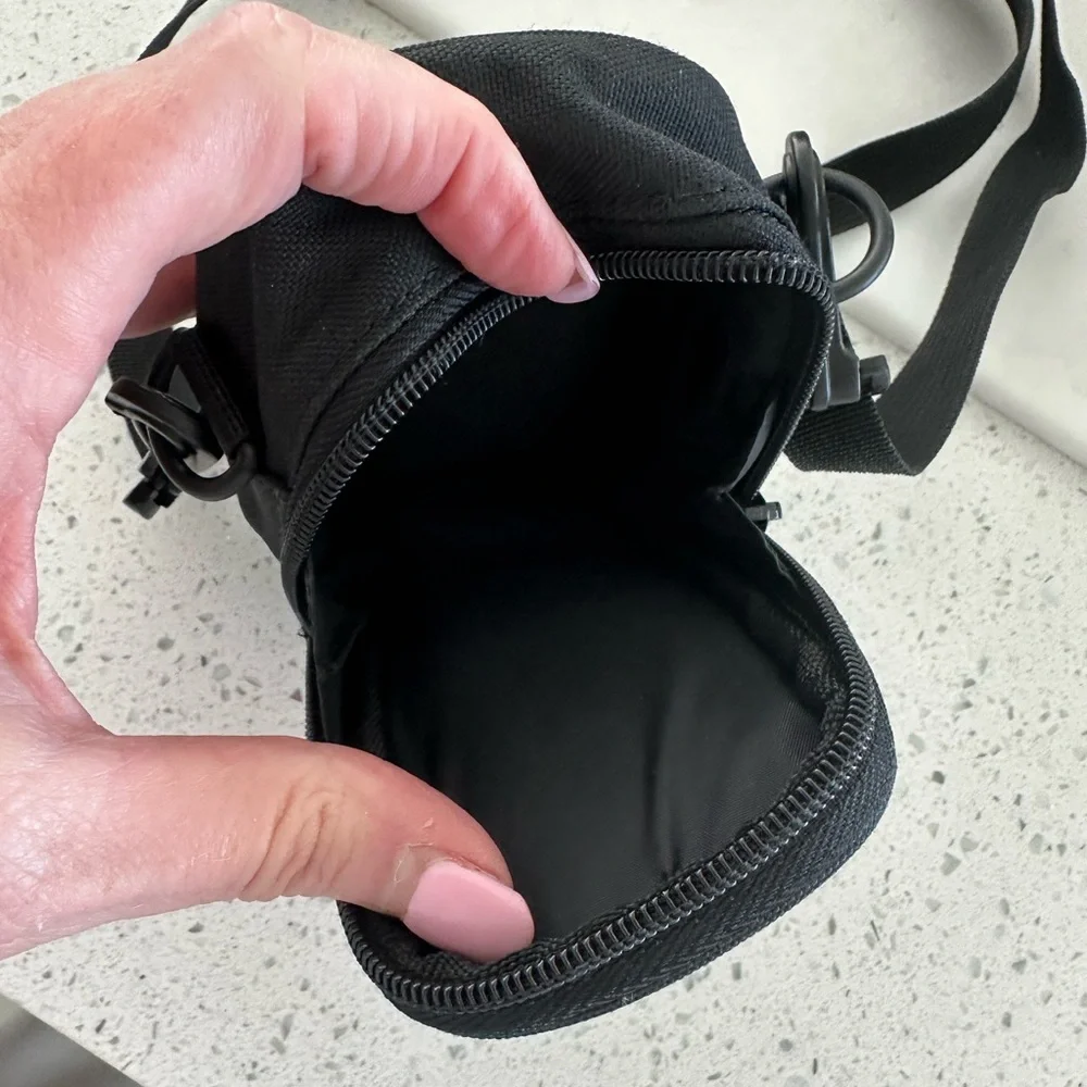 Lowepro Camera case with adjustable strap